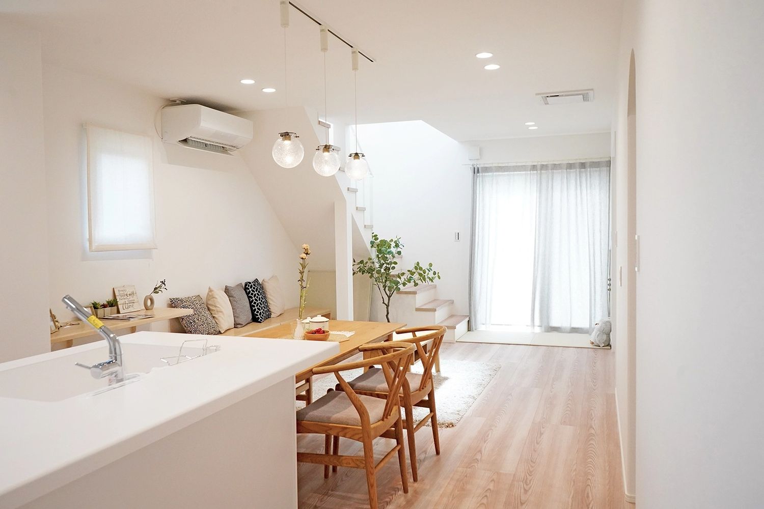 江南区五月町モデルハウス_キッチン