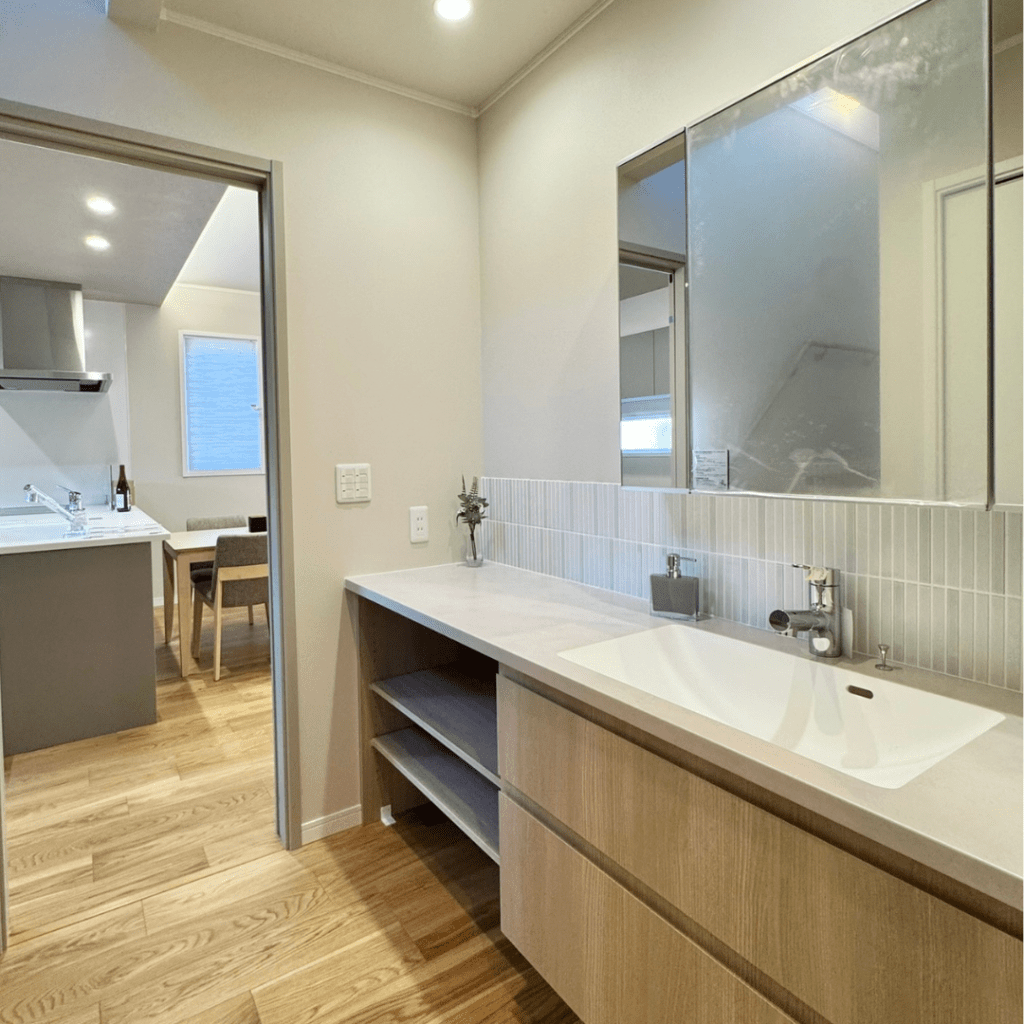 1.5階建ての家_洗面