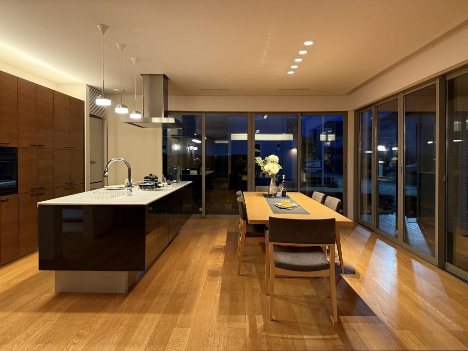 イズ三島展示場_ダイニングキッチン