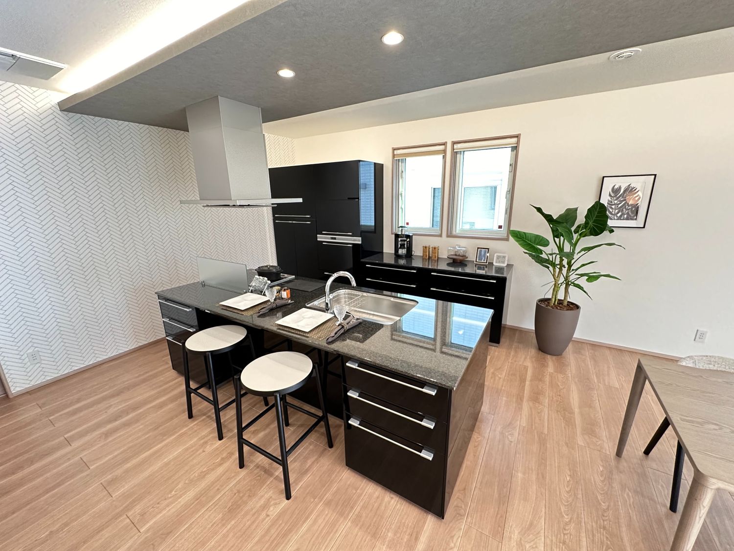 西尾グラン展示場_キッチン