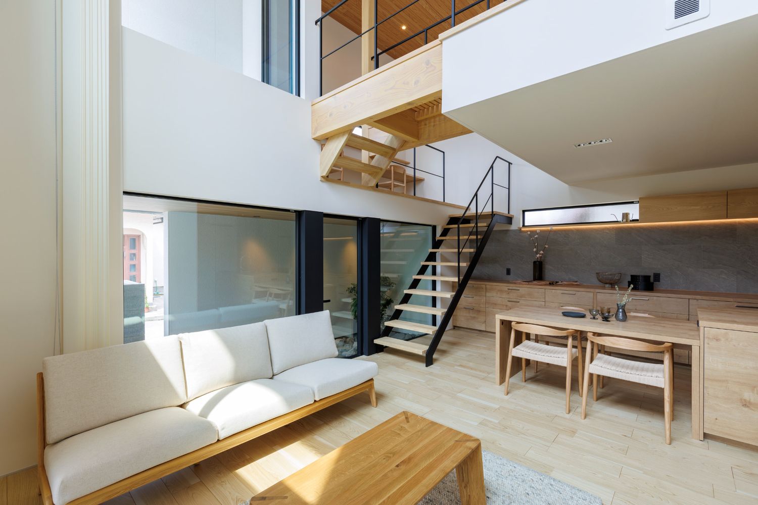 EN金沢松村展示場_リビング