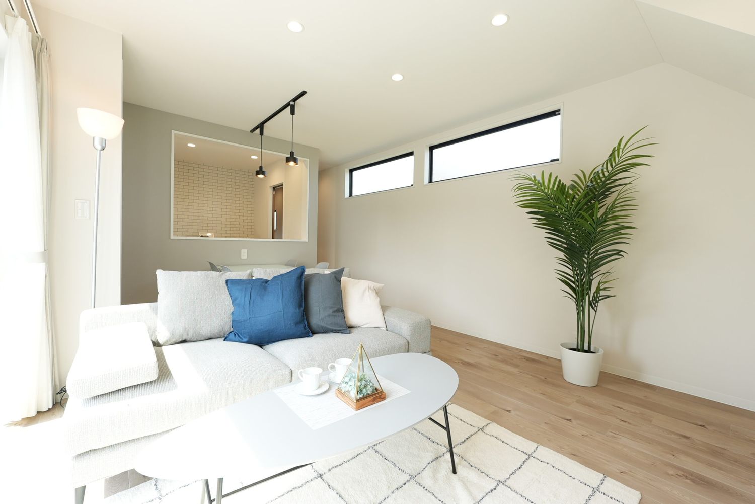 さかがみハウス_リビング