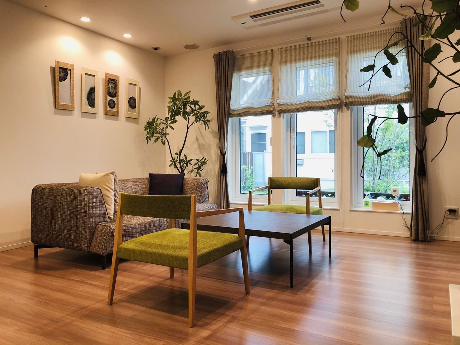 豊橋南展示場_リビング