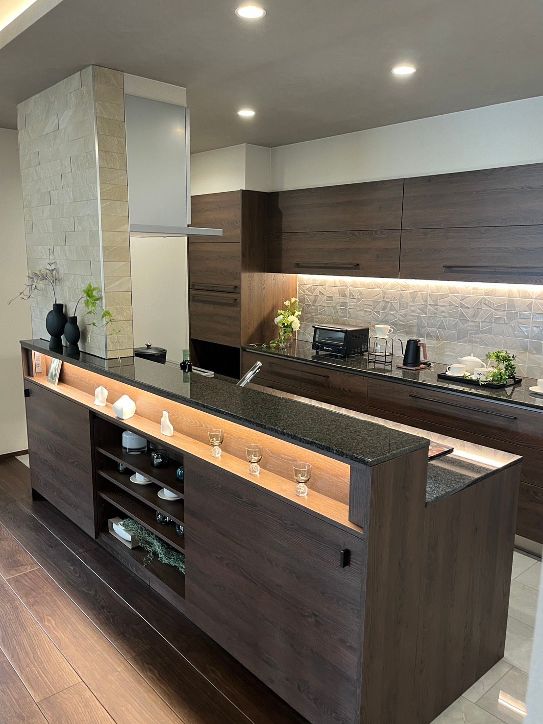 青森浜田展示場_キッチン