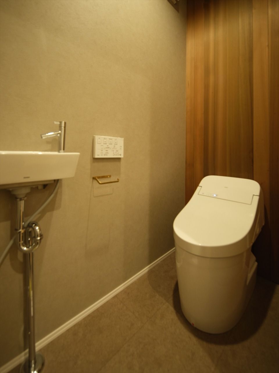 福岡朝倉筑前店_トイレ