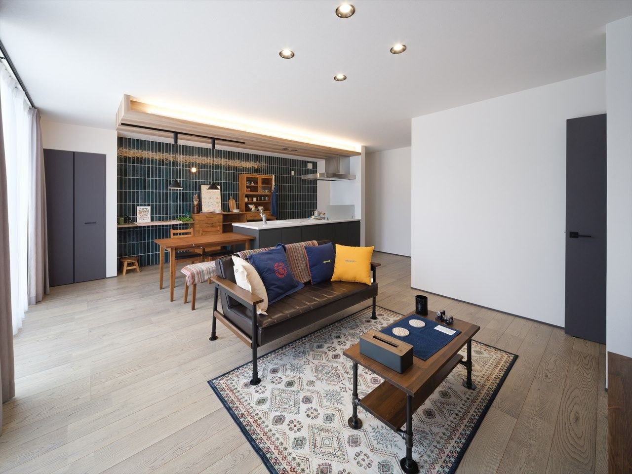 福岡大牟田手鎌店_リビング