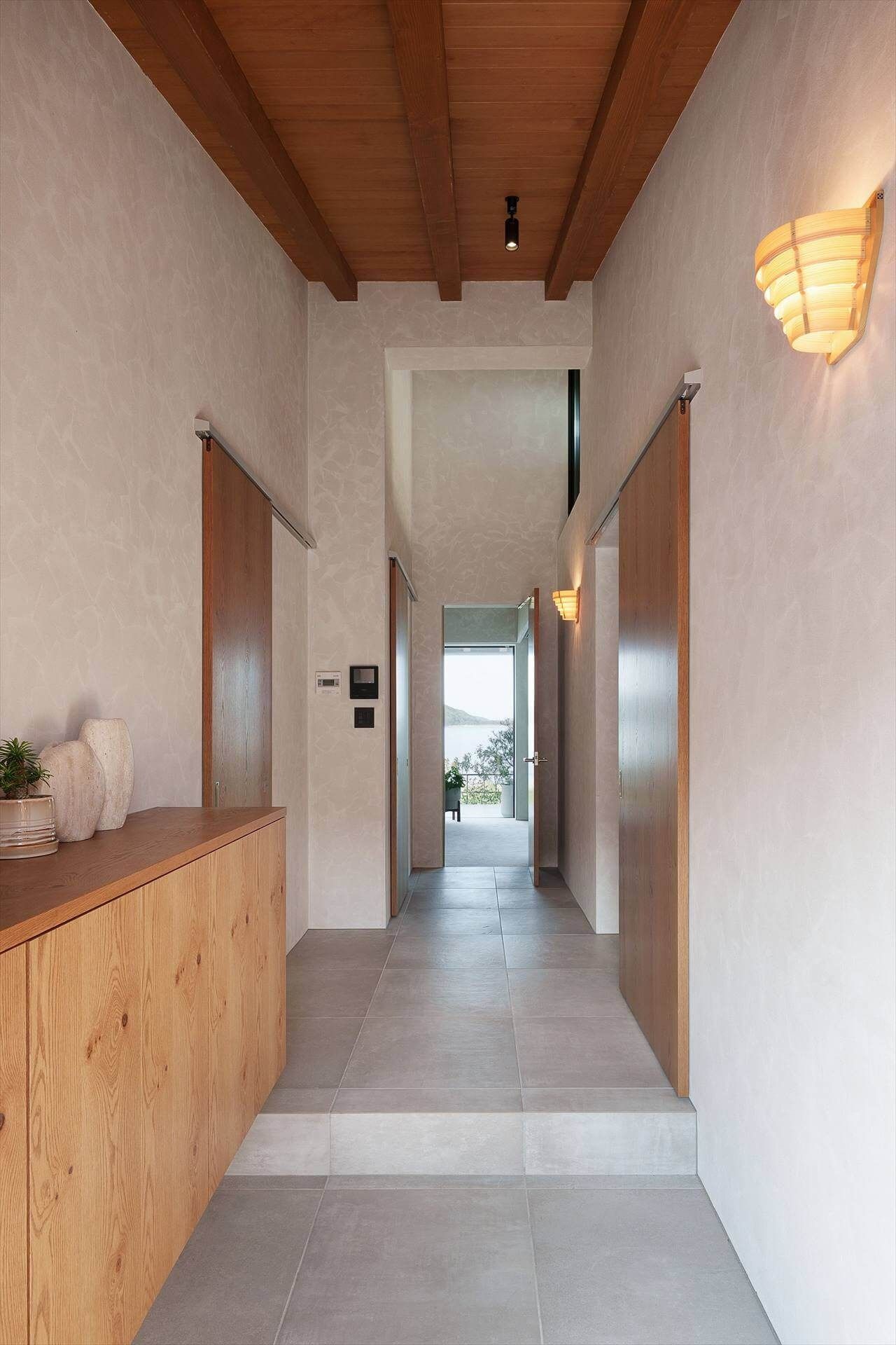 LIVELY VILLA Noki_玄関