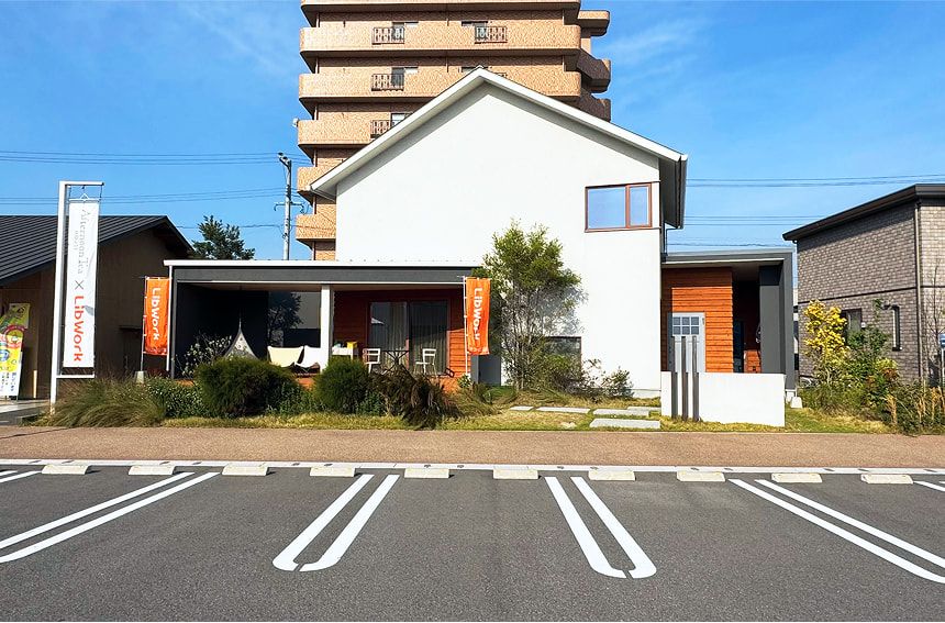 TOSハウジングメッセ店_外観