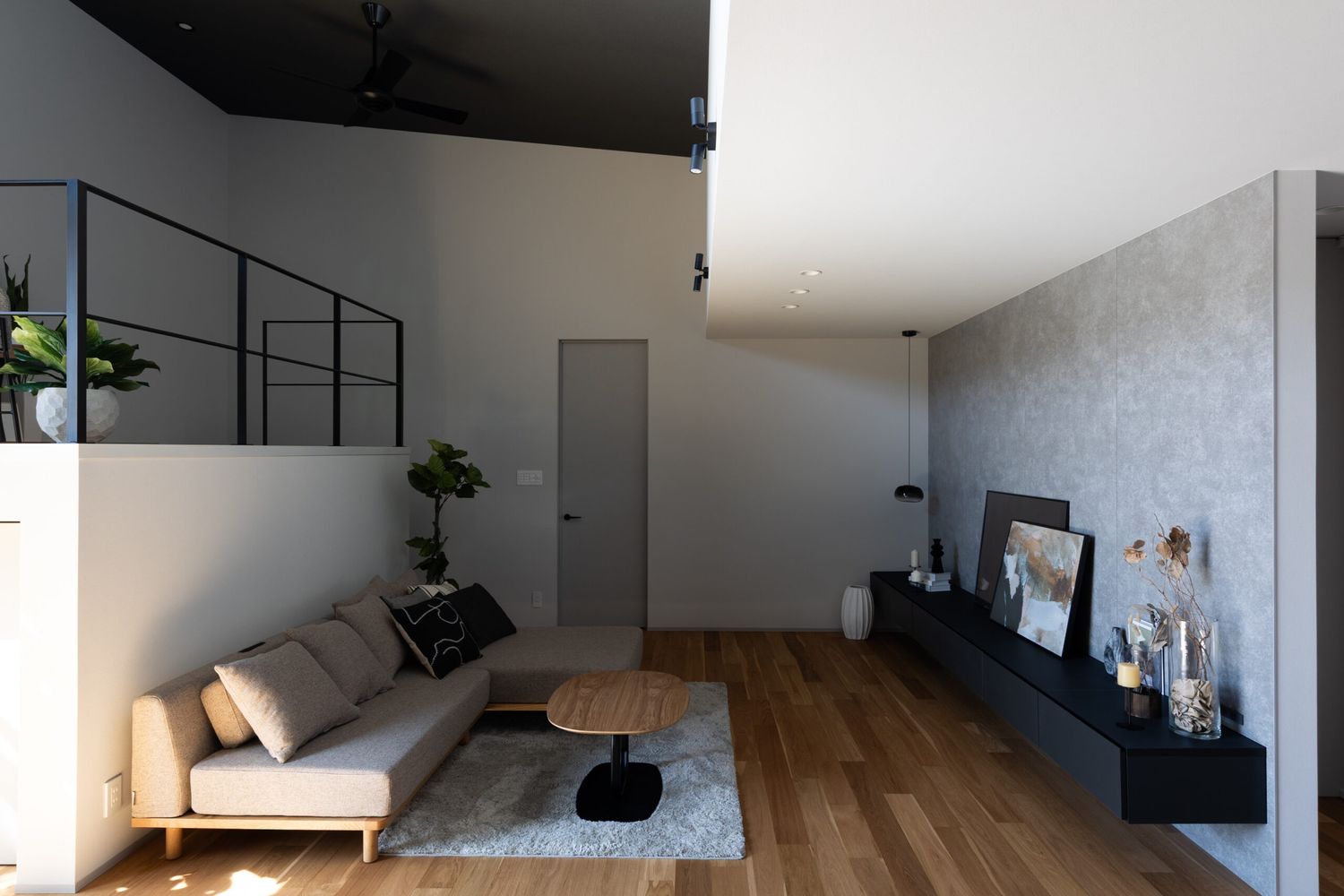 ルーツガーデン下田井Ⅱ16号地_リビング