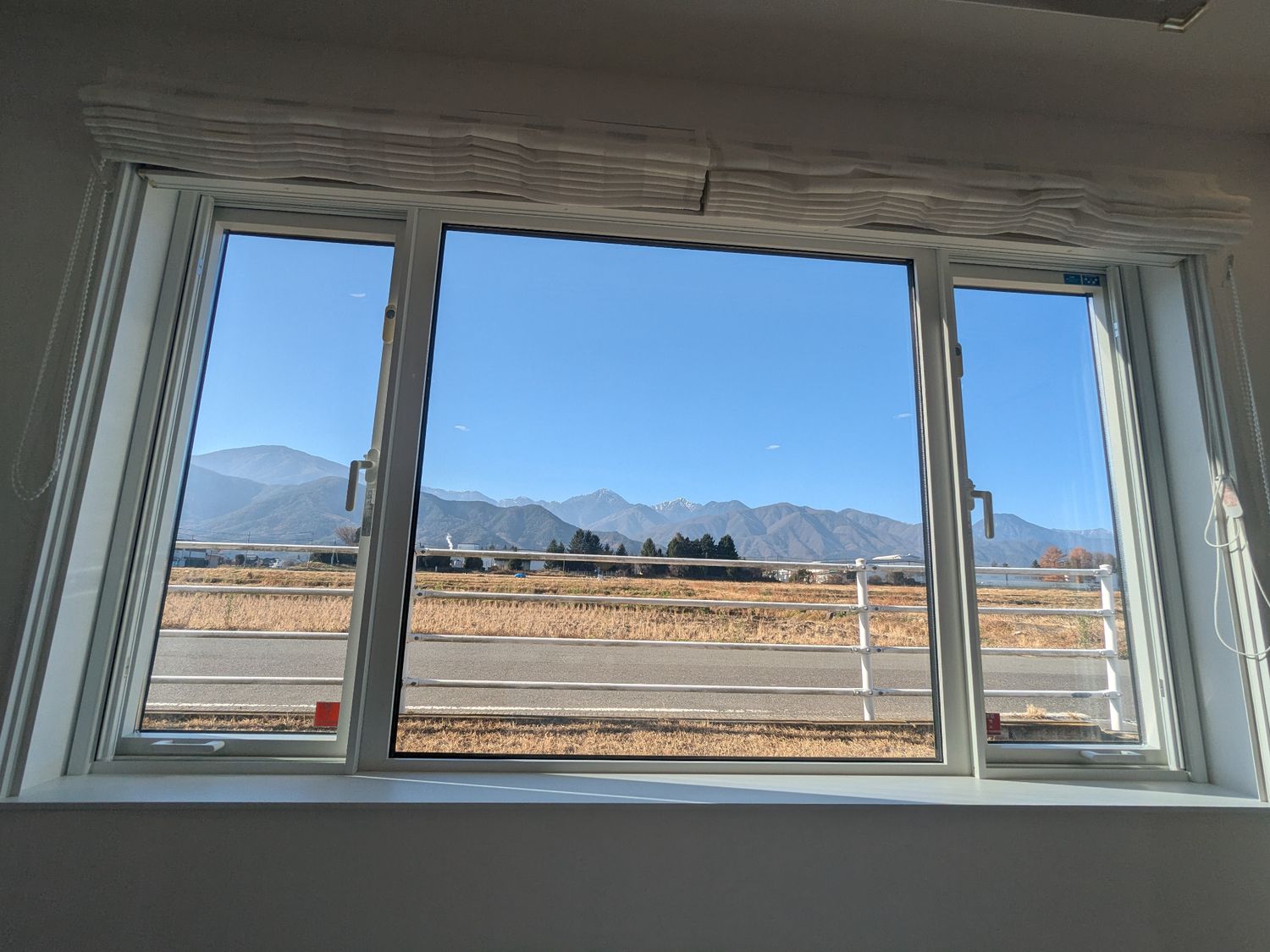 あづみの展示場_窓