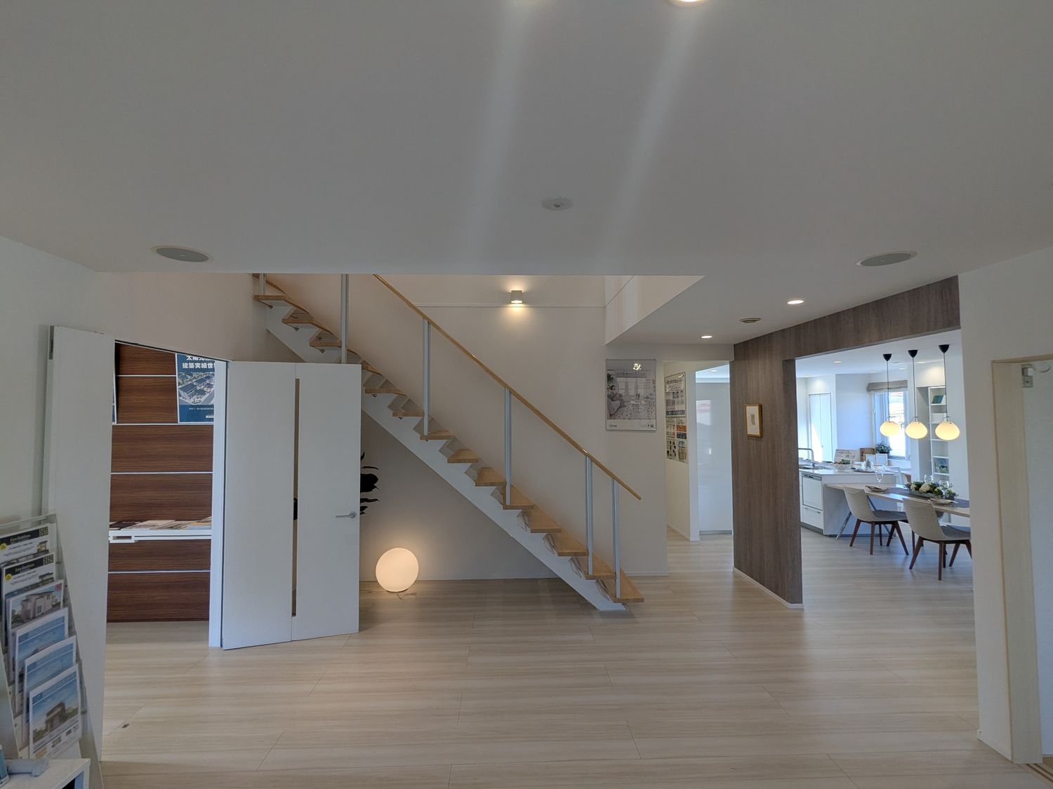 あづみの展示場_階段