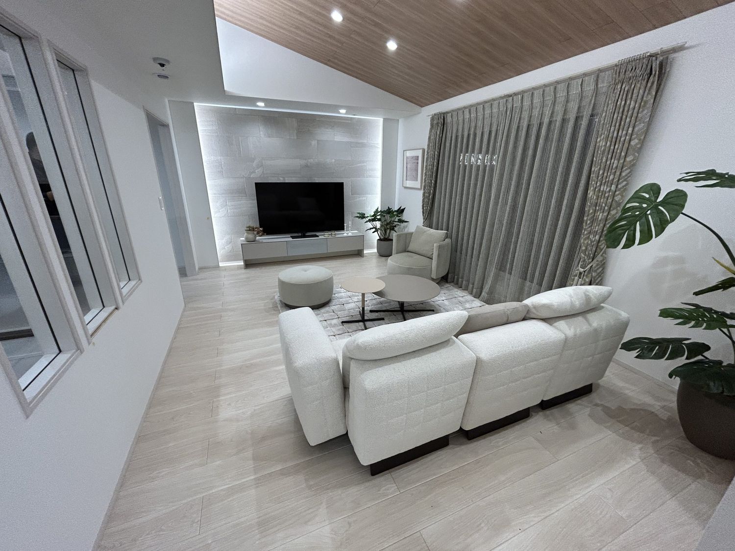 大府東展示場_リビング