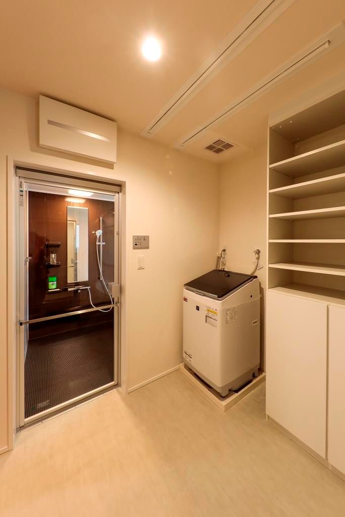 ナチュラルモダンの家_ランドリー
