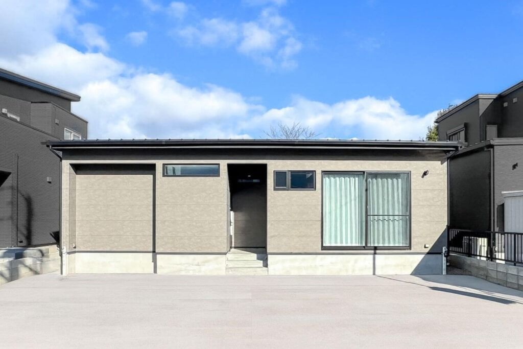 28坪ホテルライク×くつろぎヌックのある平屋