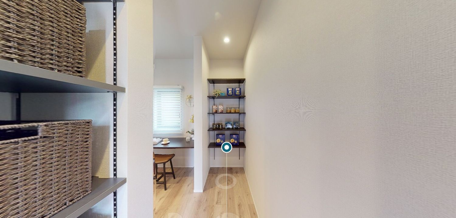 高岡店_パントリー