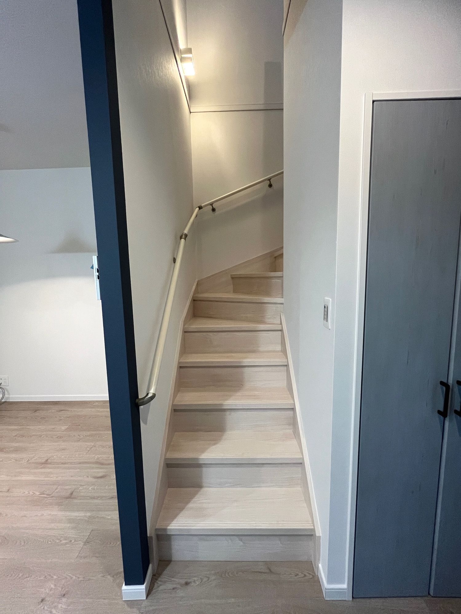 アイフルホーム知多東海展示場_階段