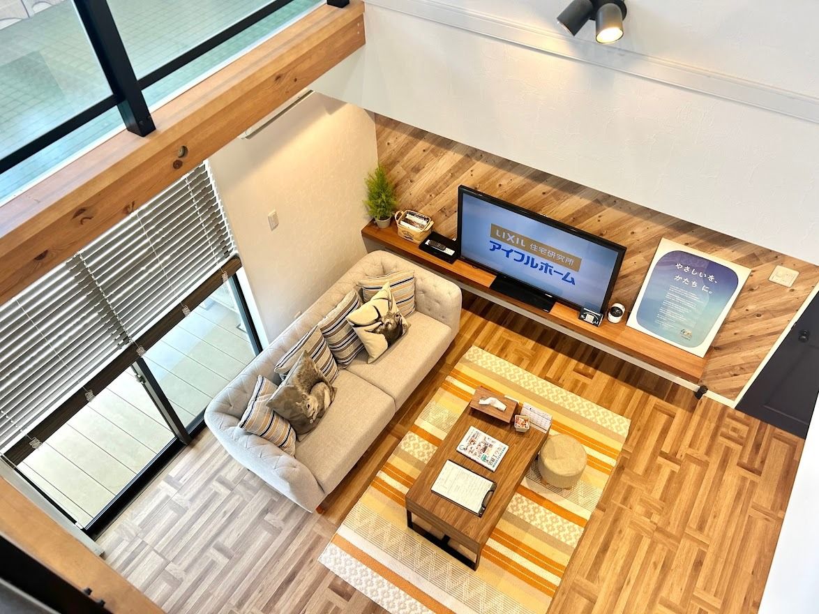 アイフルホーム大高展示場_吹き抜け