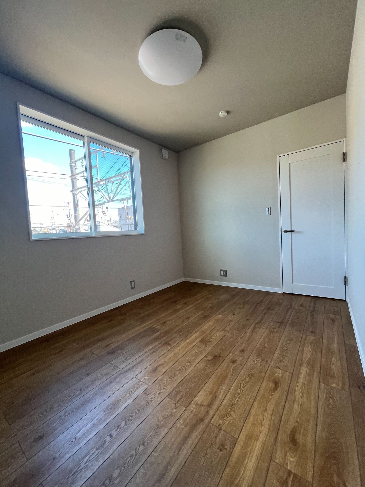 アイフルホーム有松展示場_洋室