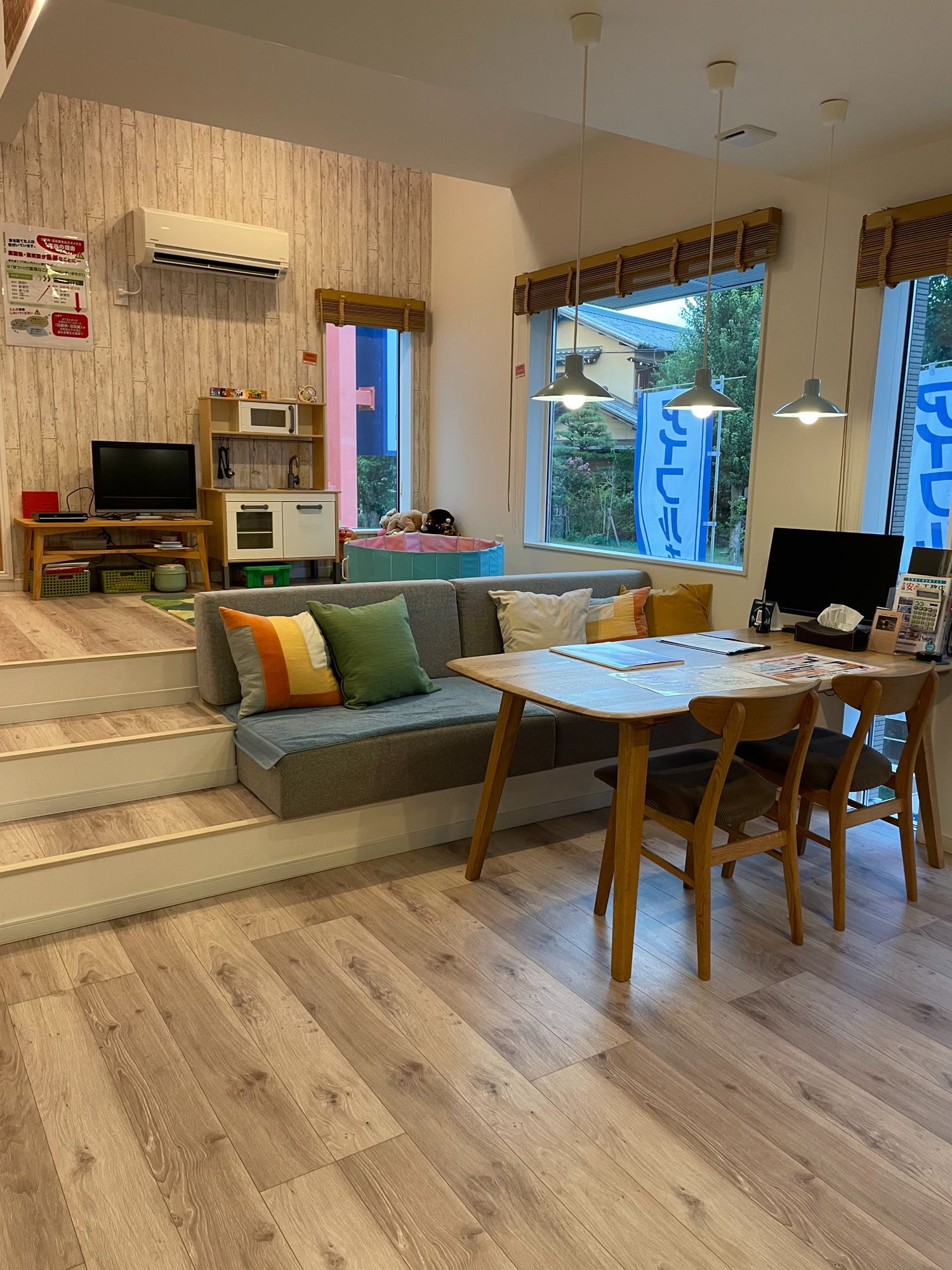 アイフルホーム長久手展示場_リビング