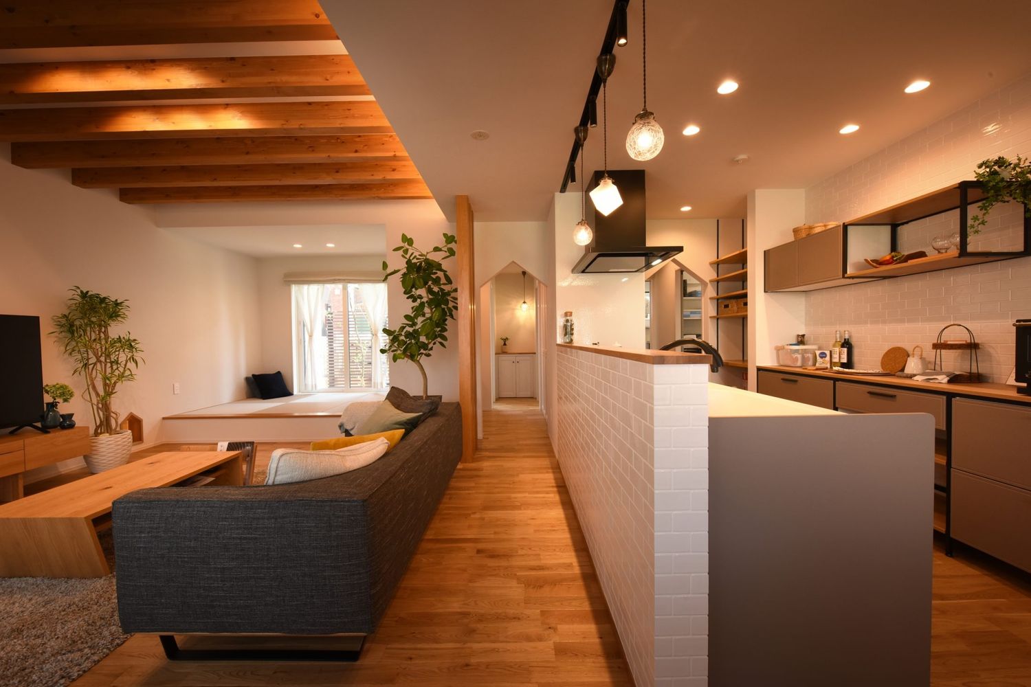 アンビーハウジングパーク_キッチン