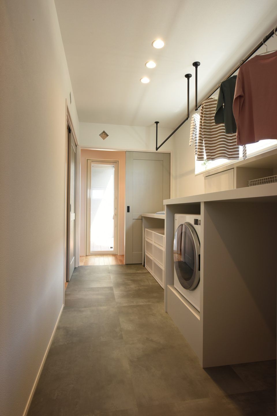 アンビーハウジングパーク_ランドリー