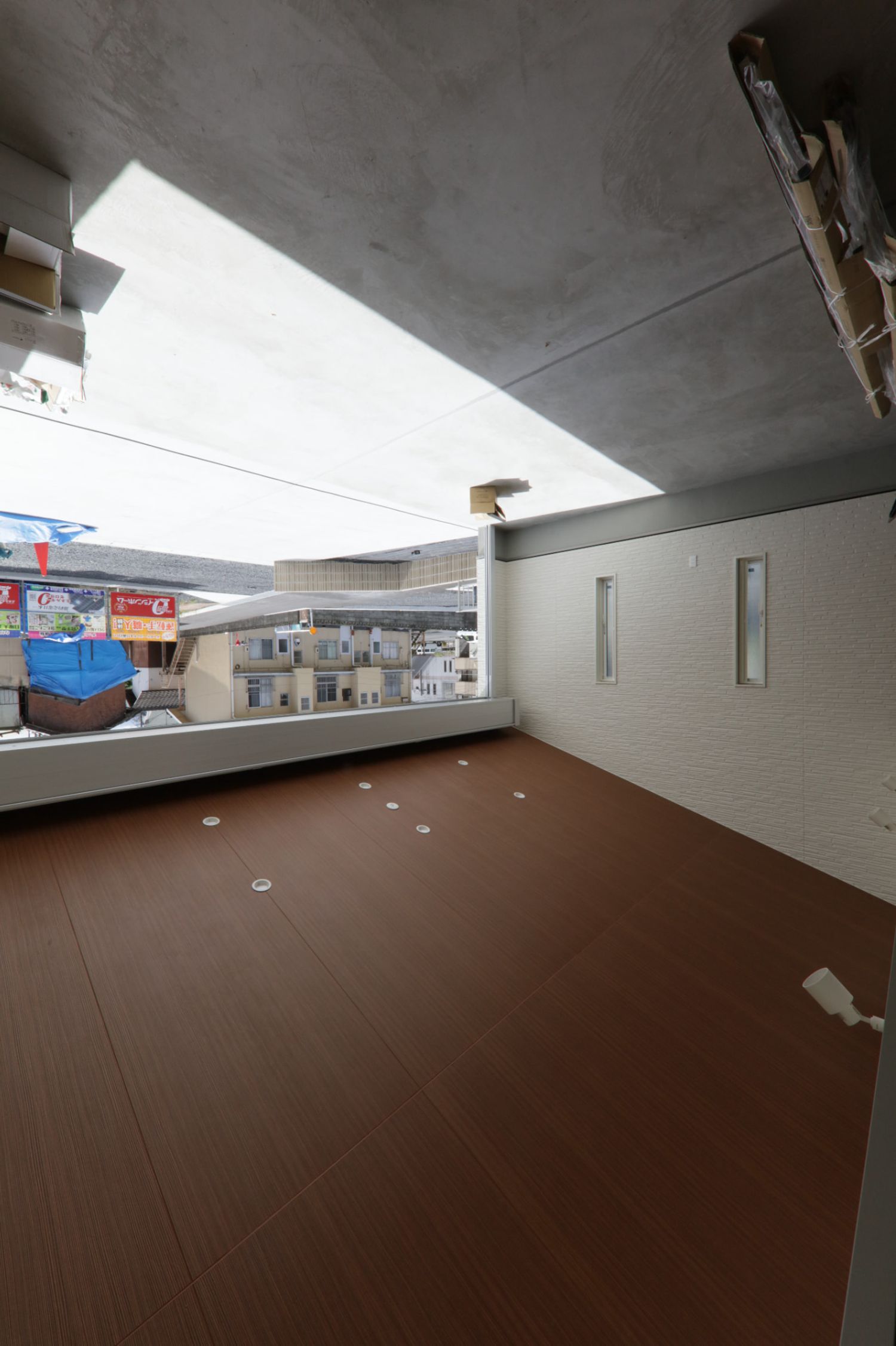 市役所前モデル_小屋裏