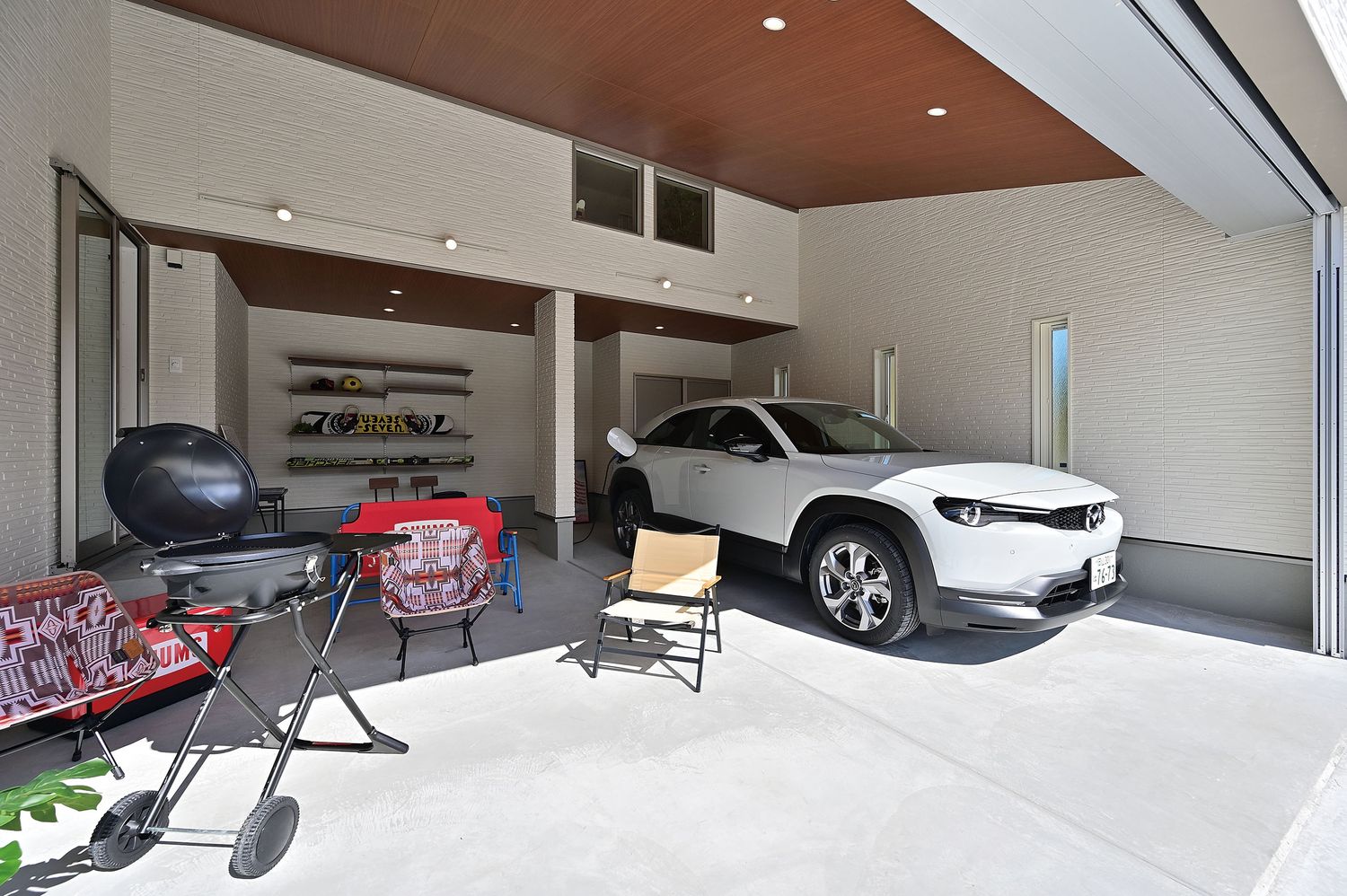 市役所前モデル_小屋裏