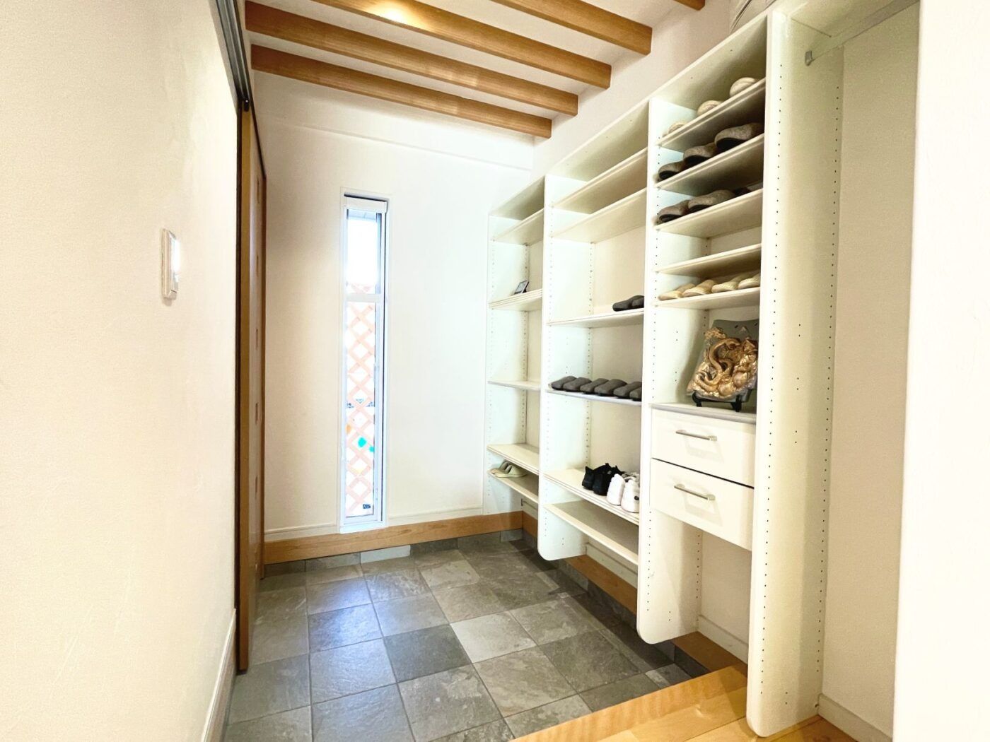 静岡展示場_玄関