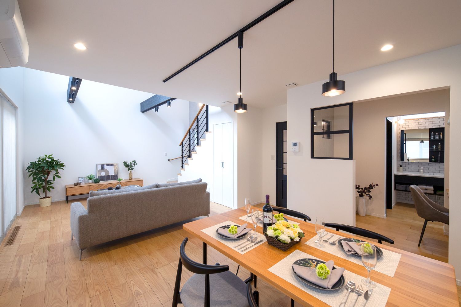 リビングダイニング