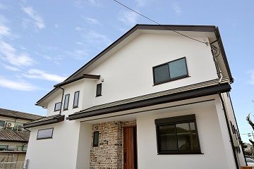 しっくいと床冷暖房の家