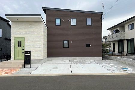 リビングと和室が繋がる家