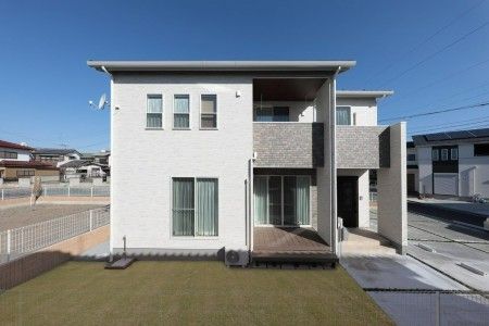 優しい雰囲気をつくり出す内装の家