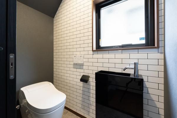 L-BASE_トイレの画像