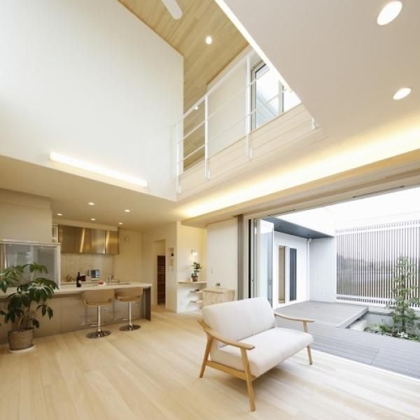 自然素材でコスパの良い、注文住宅を建てる、もみの木のＬ型モデルハウス