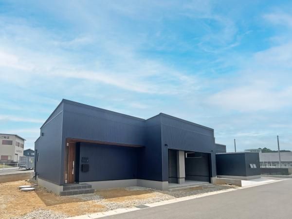 志摩市O様邸ガレージ＆土間のある平屋