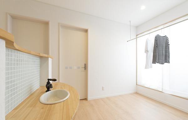 嫌な部屋干し臭も湿気も気にならない！の画像