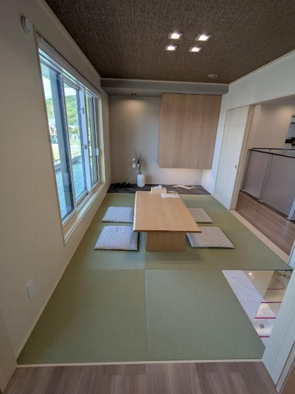 諏訪東展示場