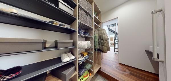 シューズクロークの画像