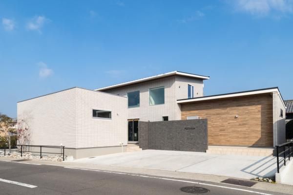 鶴市町 モデルハウス