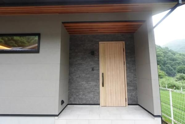 光触媒で汚れをセルフクリーニングの画像