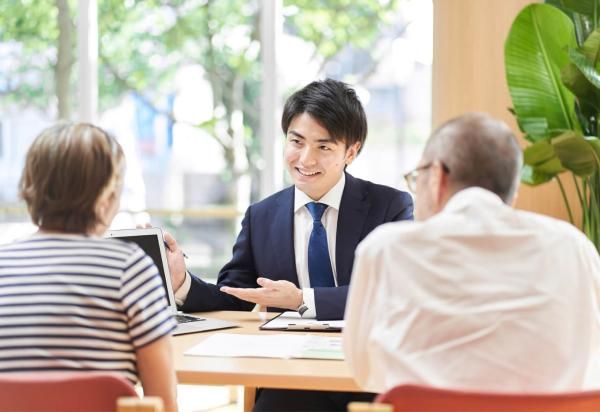 建築士がお客様に寄り添い、ともに家づくりを進めることの画像