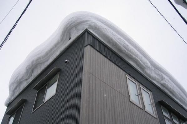 全商品で耐雪2.5mを標準仕様にの画像
