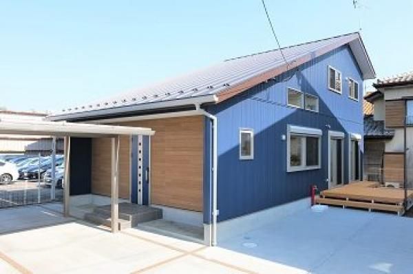 大きな吹抜けのある『平屋＋α』の家