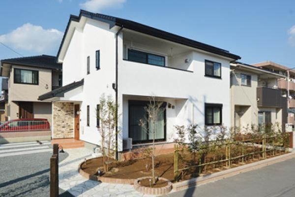 ママ友の集まる白い家