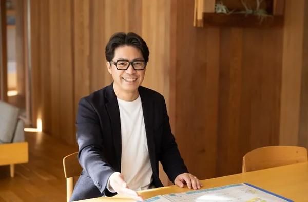 家づくりについて知って得する情報を発信しておりますので、是非聞いて下さい！