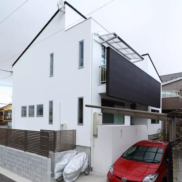 程よい距離感で暮らせる完全分離型二世帯住宅
