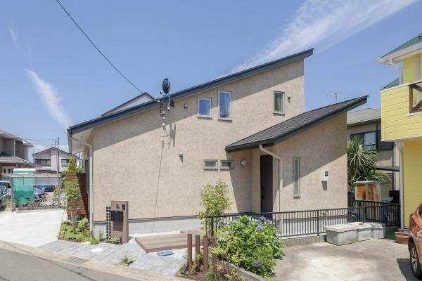 平屋+αのプランで使いやすく 屋根付きテラスを中心に開放的な暮らし