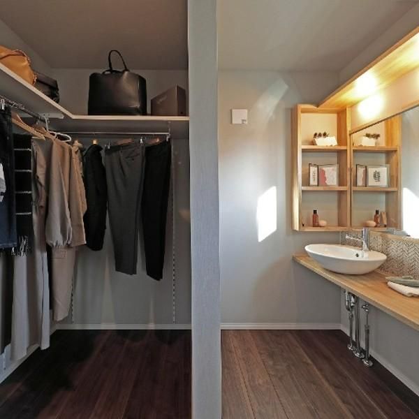 Walk in closet & Utility Space