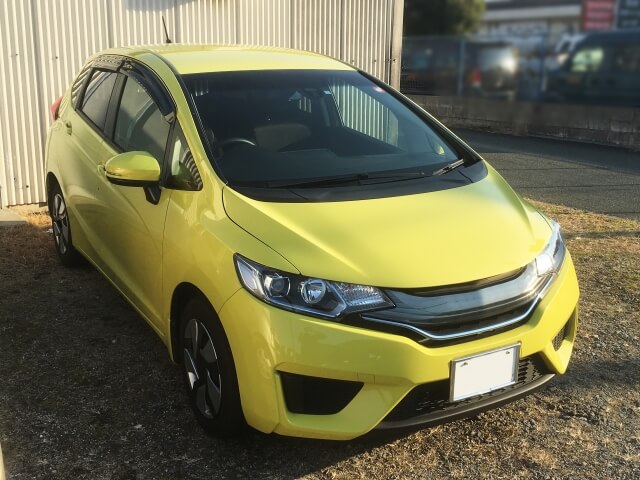 小型自動車