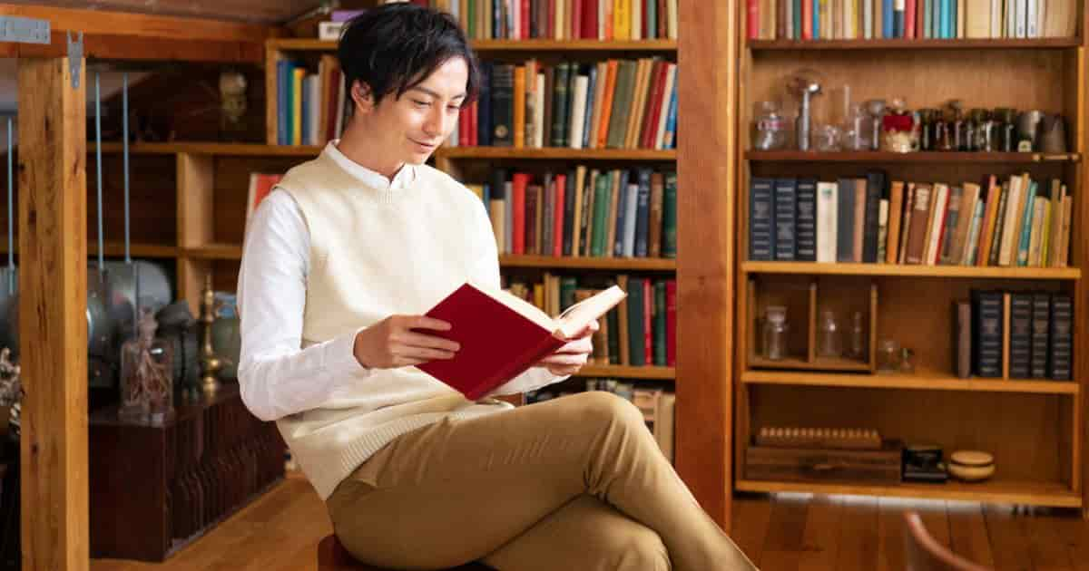 書斎のある家で快適ライフ！種類、広さ、工夫したいポイント紹介